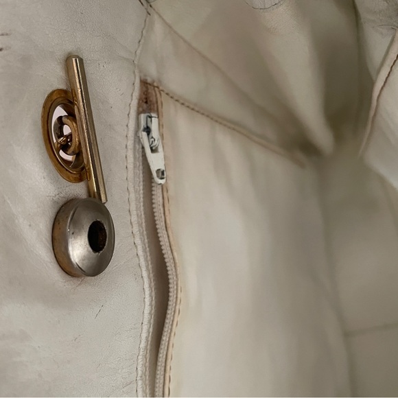 Chanel coco silhouette tote bag - Picture 4 of 13